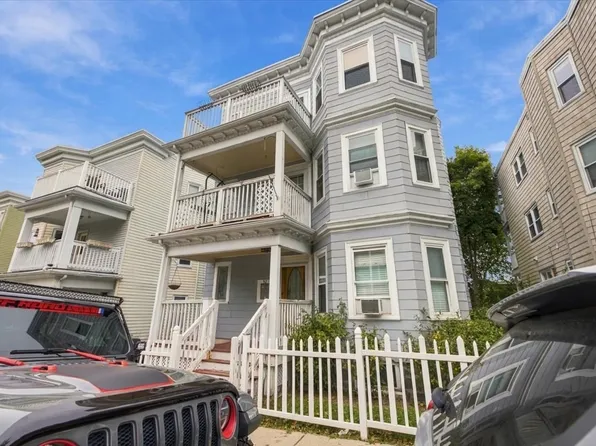 52 Percival St, Dorchester, MA 02122