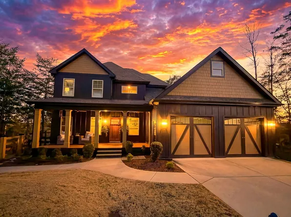 567 Crown Mountain Way, Dahlonega, GA 30533