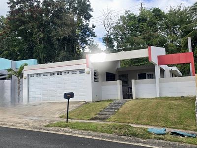 Calle 2 #B19, Bayamon, PR, 00959
