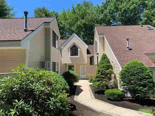 14 Franklin Heights, Rochester, NH 03866