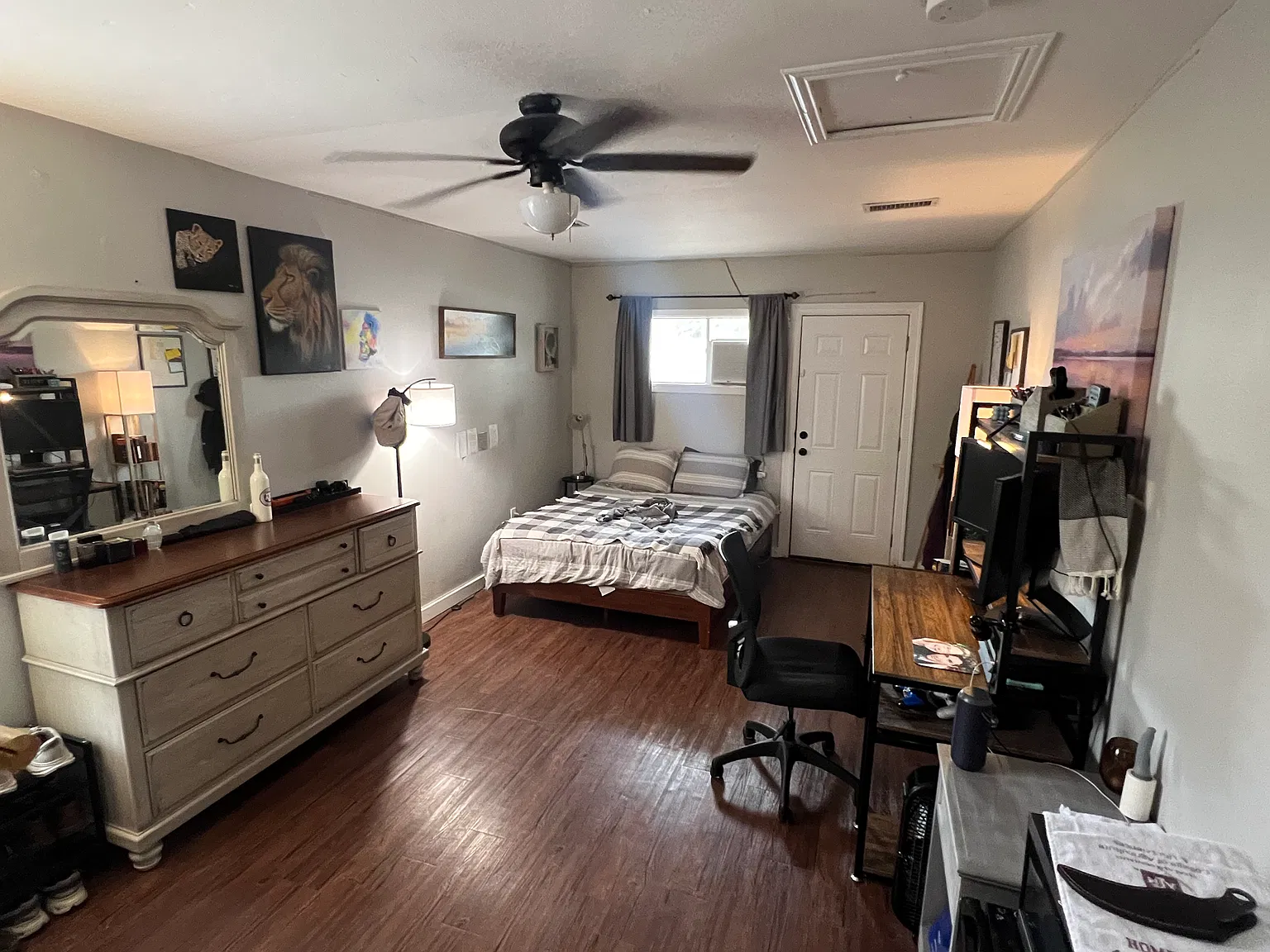 4 bed, 1839 sqft, $2,600 — Photo 4