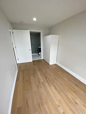 Rented by NY Best Homes Realty | media 3