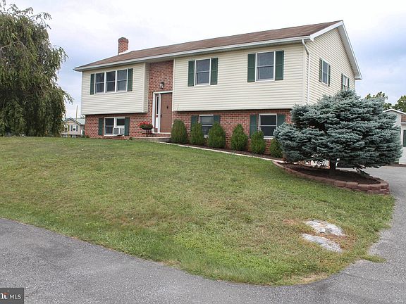4th image of 111 Bennelton Dr