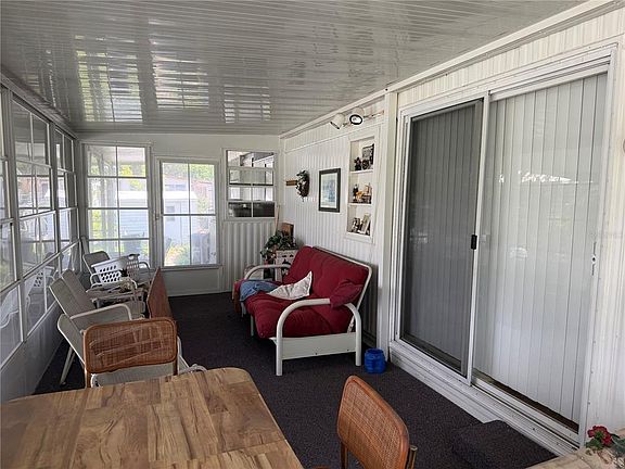 5th image of 13440 Palm Dr #7
