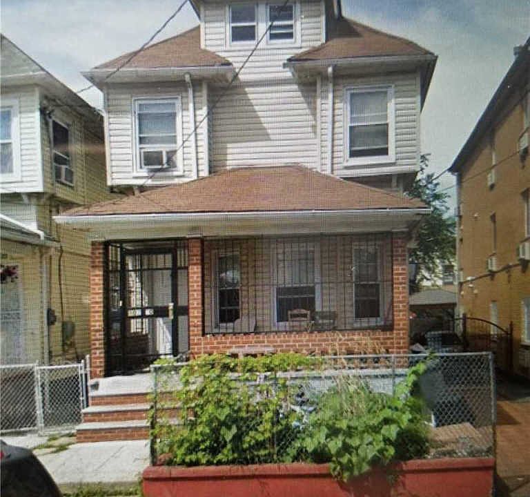 1st image of 10230 135th St