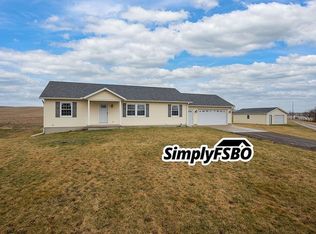27950 172nd Ave, Long Grove, IA 52756