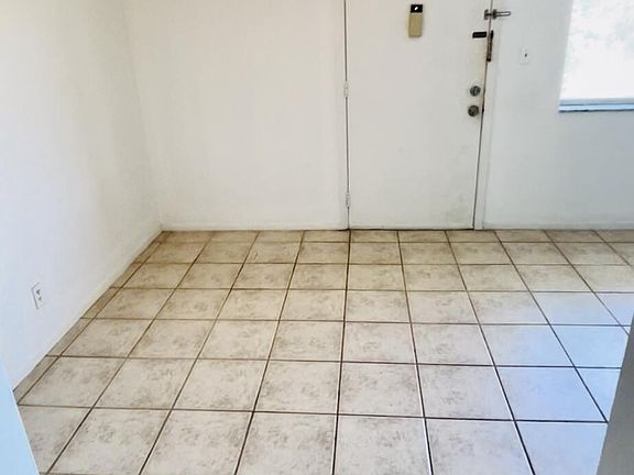 5th image of 6289 Lear Dr #304304