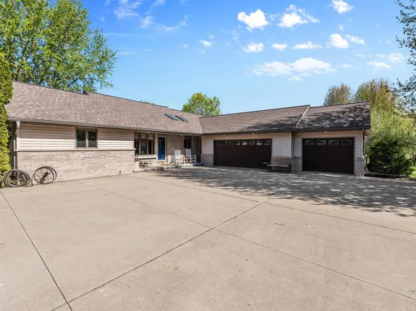 W2692 State Road 28, Mayville, WI 53050