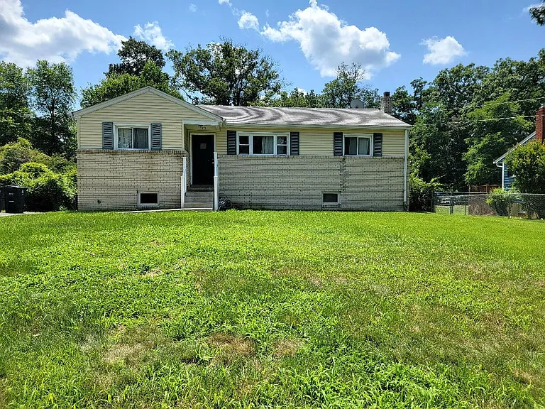 Dalewood Rd — Photo 1