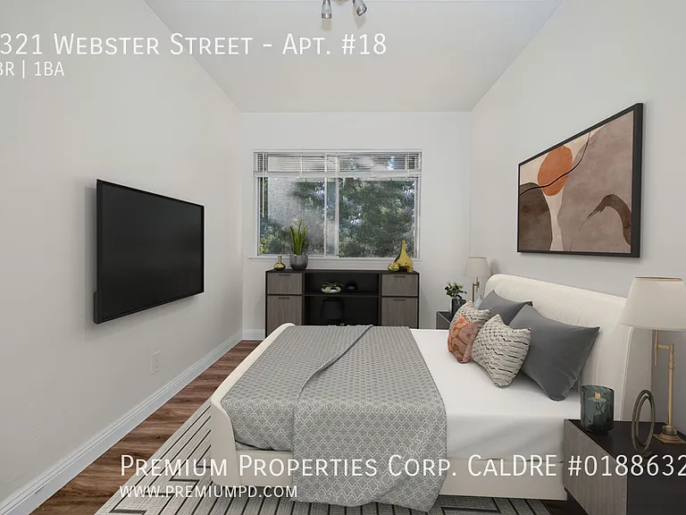 2321 Webster St #18 — Photo 10