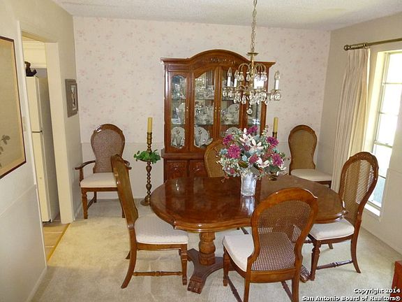 4th image of 6802 King Louis Dr