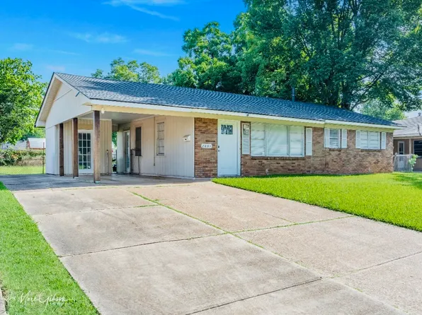 2601 Douglas Dr, Bossier City, LA 71111