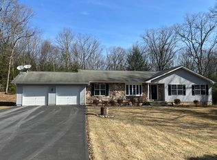 80 Lafayette Trl, Lehighton, PA 18235