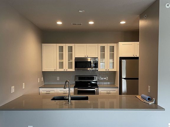 5th image of 5933 N 158th Ct