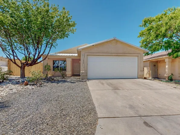 1023 Chuckar Dr SW, Albuquerque, NM 87121