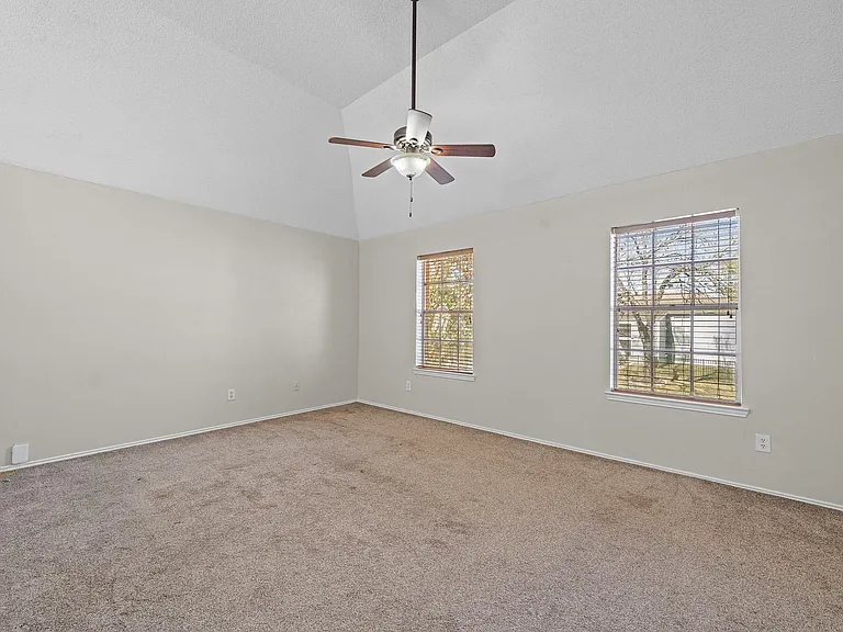 11123 Gatesden Dr — Photo 20
