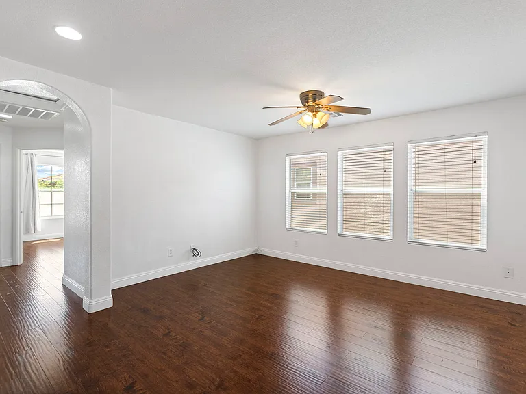 7970 Pomona Valley Ct — Photo 19