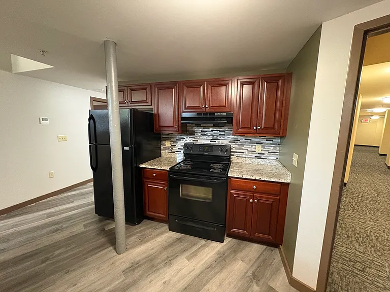 27 Washington St #2 — Photo 10