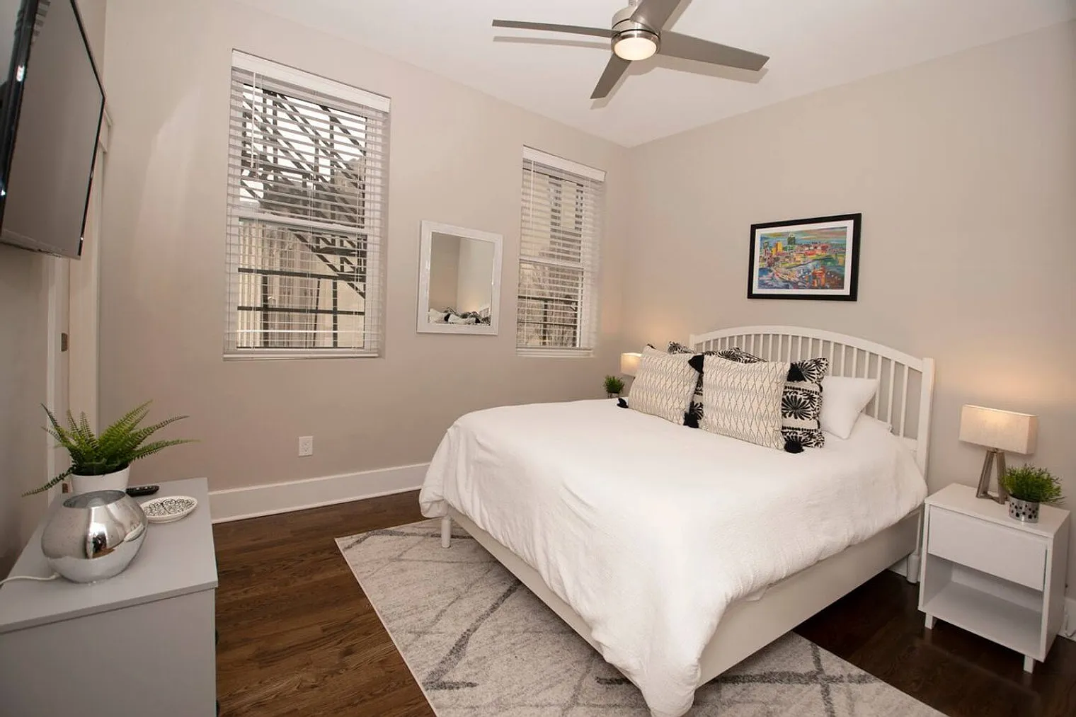 2 bed, 2.0 bath, $4,505 — Photo 2