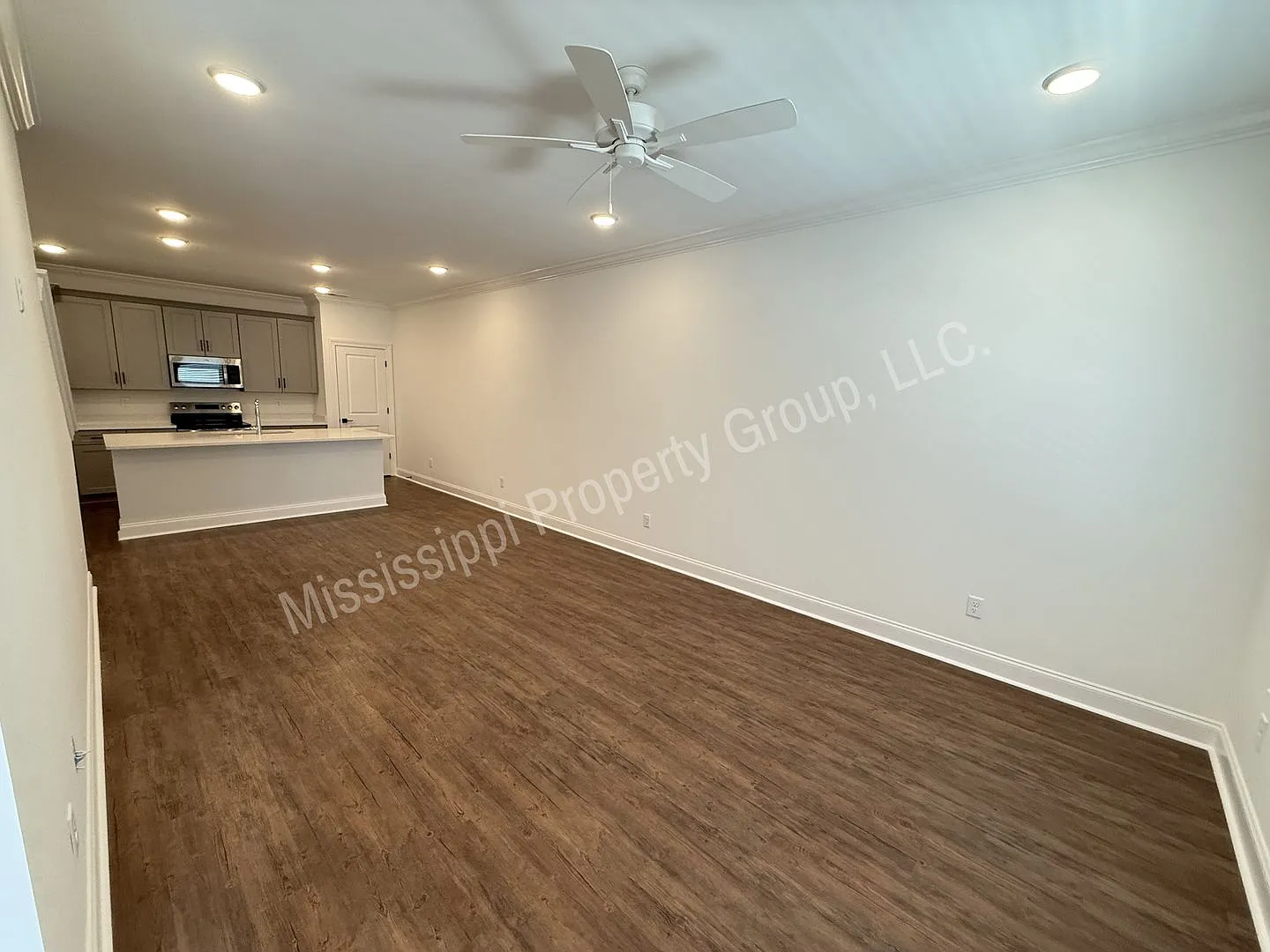 3BR/3.5BA For Rent — Photo 3