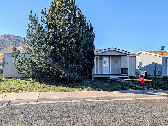 2nd image of 4826 Douglas Ave