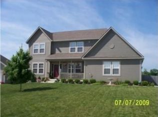 905 E Howard Pl, Louisburg, KS 66053