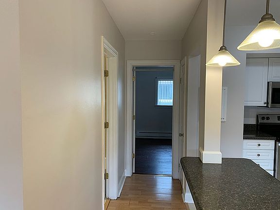 5th image of 1754 E Oakton St APT 202