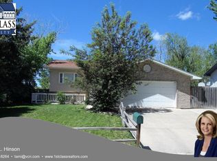 2312 Maple Ave, Gillette, WY 82718