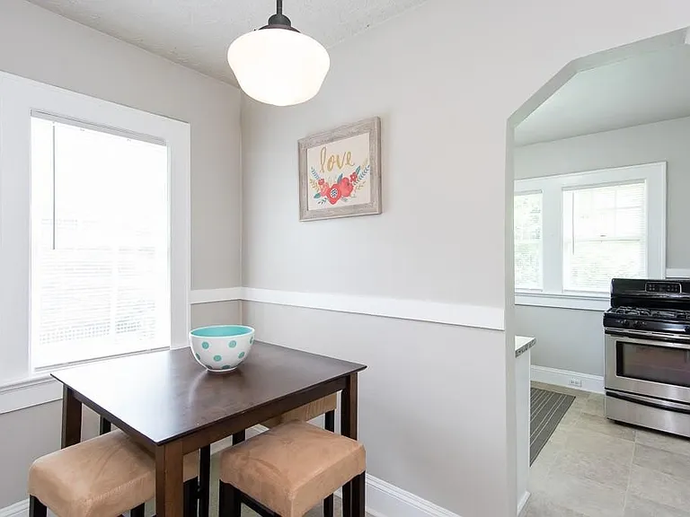 2533 Bayard St — Photo 4