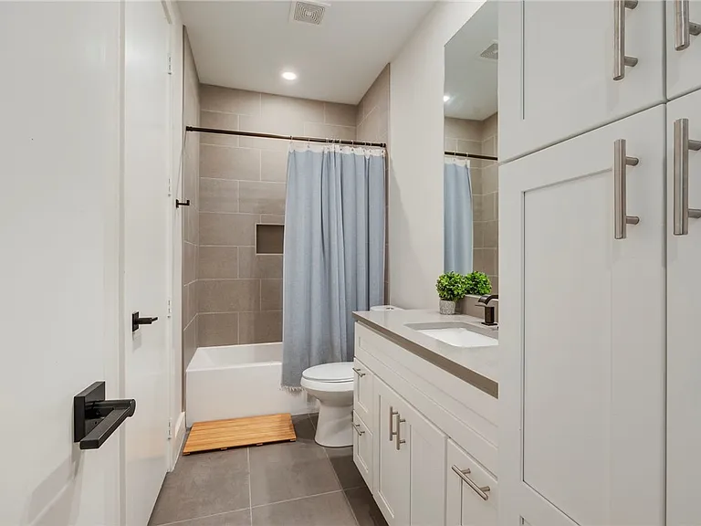 234 Estates Cir — Photo 16