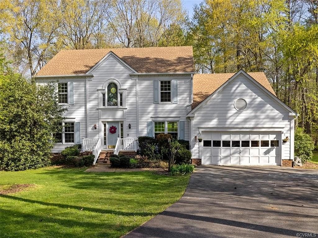 5902 Eastbluff Ct Midlothian Va 23112 Zillow