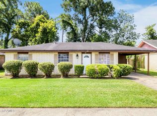 219 Hammond Rd, Lafayette, LA 70501