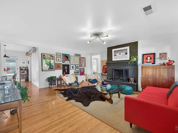 820 Cecelia Drive, Glen Ellen, CA 95442