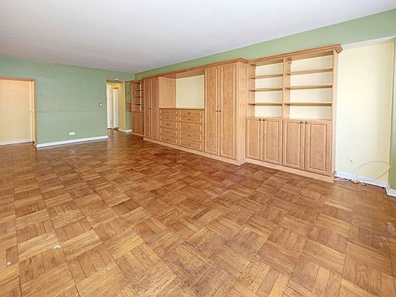 4th image of 333 E 75th St APT 11H