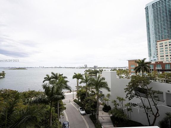 5th image of 2020 N Bayshore Dr #1