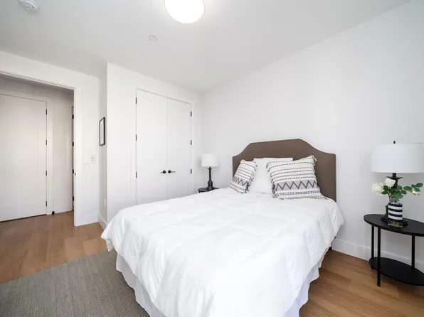 545 Martin Luther King Jr Drive image 10 of 13