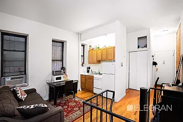 Rented by (Legacy) Elegran