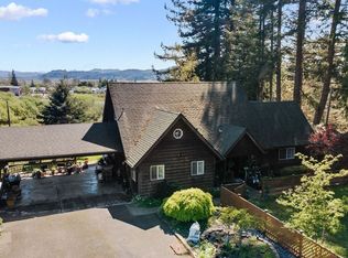 527 W 4th St, Coquille, OR 97423