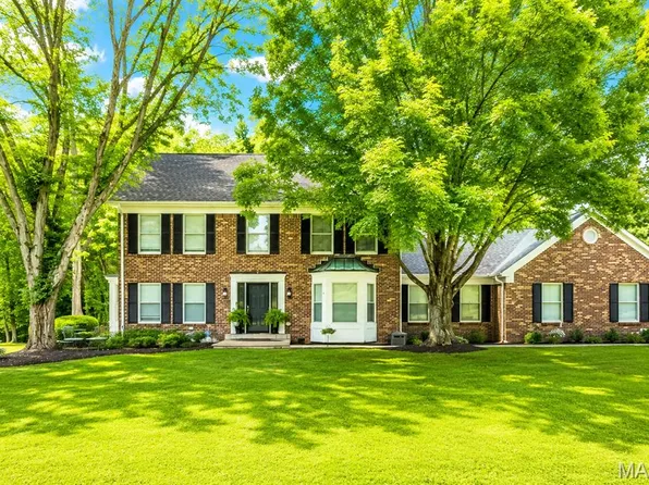14801 Aurelia Dr, Florissant, MO 63034