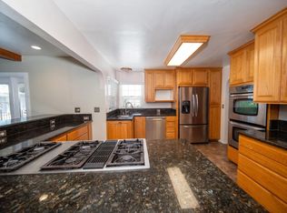 213 E Citrus Street, Lindsay, CA - More