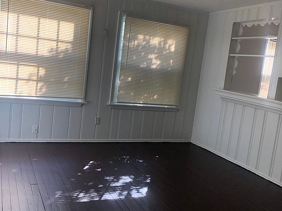 3rd image of 5318 Charloe St