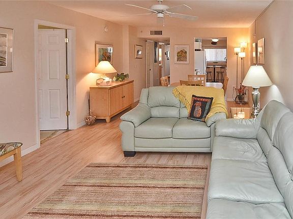 4th image of 53 W Bay Heights Ave Unit 207