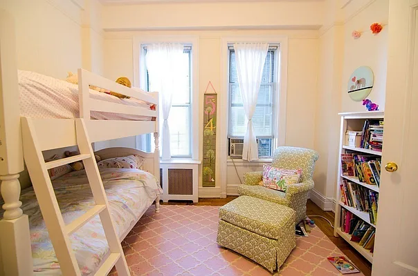 Rented by Rachel Realty | media 17