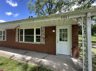 5931 Jefferson St, Merrillville, IN 46410