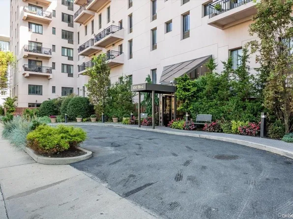 100 W Broadway, Long Beach, NY