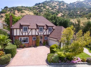 2916 Saint Gregory Rd, Glendale, CA 91206