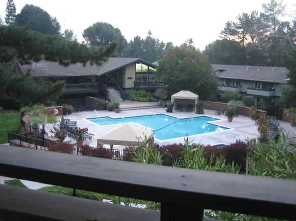 241 Masters Ct, Walnut Creek, CA