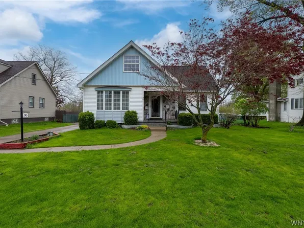 30 Woodbine Ave, Buffalo, NY 14224