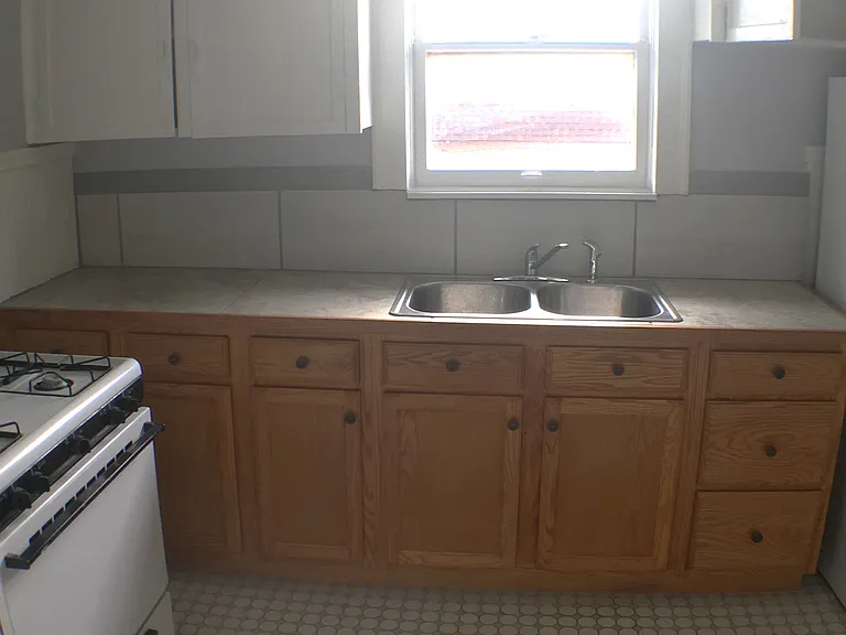 801 Page Ave #7 — Photo 6