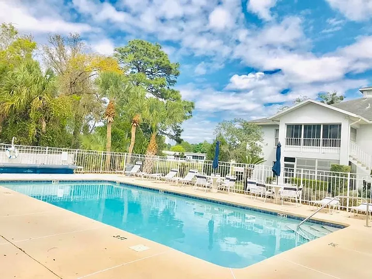 843 SE Mayo Dr — Photo 13